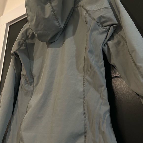 SOLD*Columbia Jacket - Picture 2 of 3